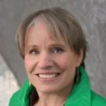 Eva Linhart